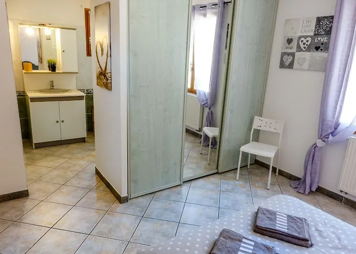 Queen-south It Semesterbostad